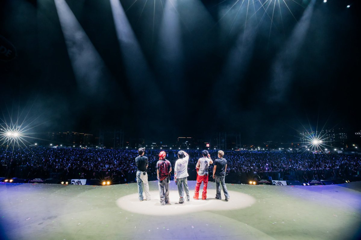 SM Mall of Asia Arena tweet media