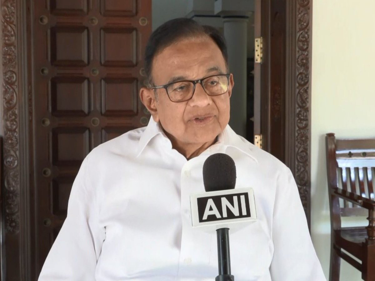 ani_digital's tweet image. "Door firmly closed to BJP": Senior Congress leader P Chidambaram confident of "comfortable majority" in Tamil Nadu polls

Read @ANI Story | aninews.in/news/national/…

#PChidambaram #Congress #DMK #TamilNadupolls