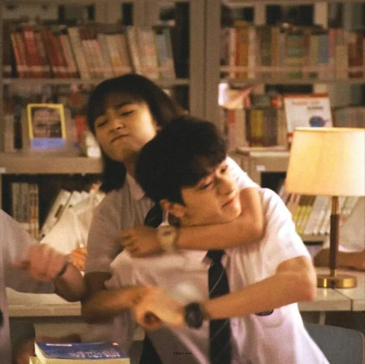 Kinn_Barcode's tweet photo. @CentGossip_ Waiting for these besties to reunite 🥰

#ShenYue #LinYi #ZhaiXiaowen
#SmileCode #OneWeekFriend #ChineseRestaurantS9 https://t.co/Y4i8V90J3p