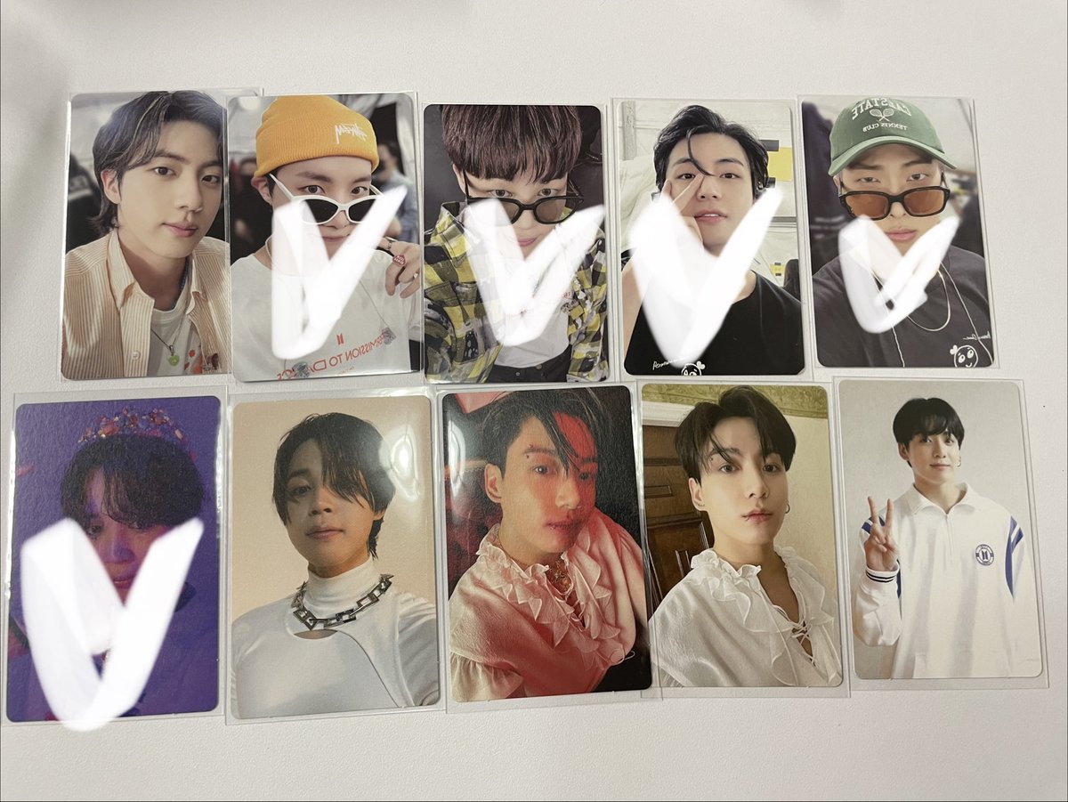 bts photocard sell wts namjoon seokjin yoongi hoseok jimin taehyung jungkook rm suga jhope poca v jk 
price suggest