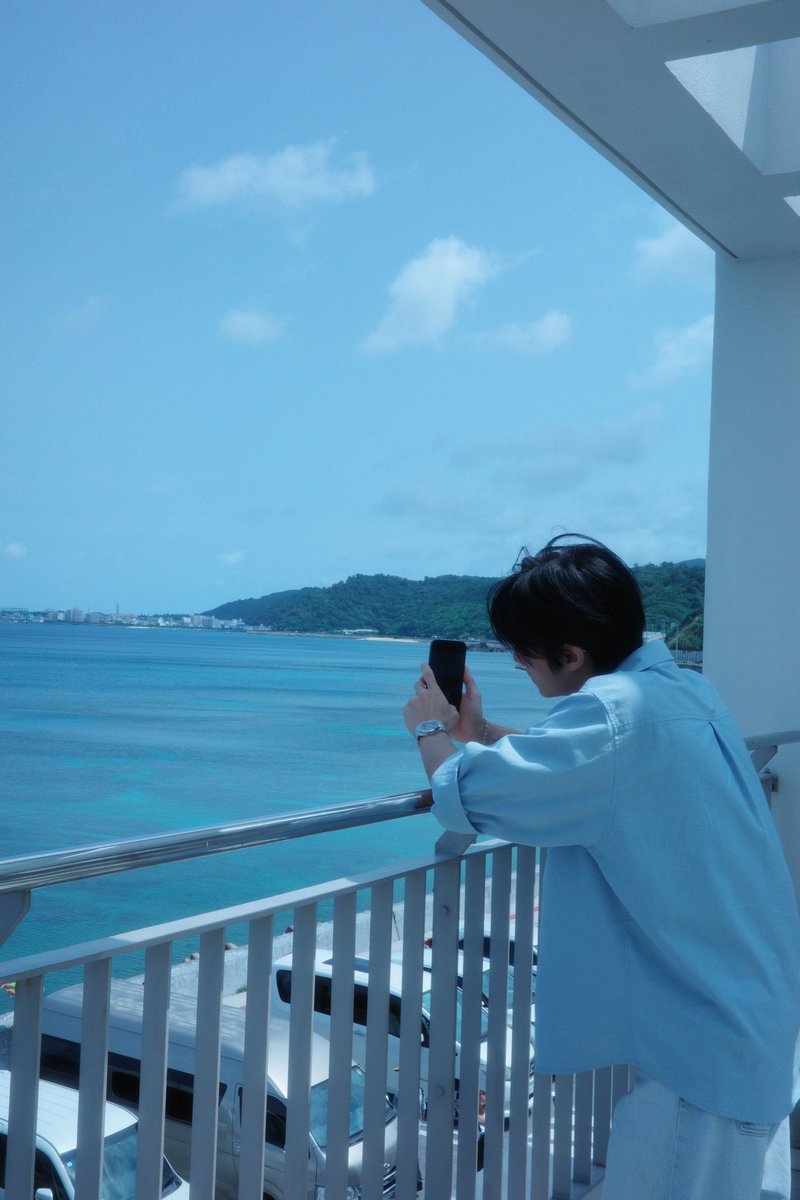 260420 📮 #WOOYOUNG fromm

🐈‍⬛ *photos*
🐈‍⬛ I was planning to upload on Instagram 
🐈‍⬛ But I didn't and sending them here
🐈‍⬛ For personal use
🐈‍⬛ I took them with the camera and they turned out very blue