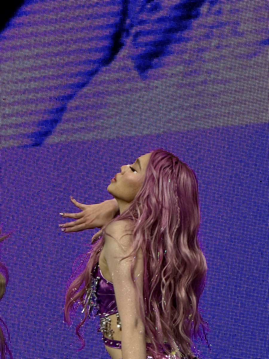 sapphicpatch's tweet image. sobrang na bias wreck ako ni Staku dahil sa pink hair nya 😭 to all the #stars, you can save this for free hehe 

#BINI #BINICHELLA