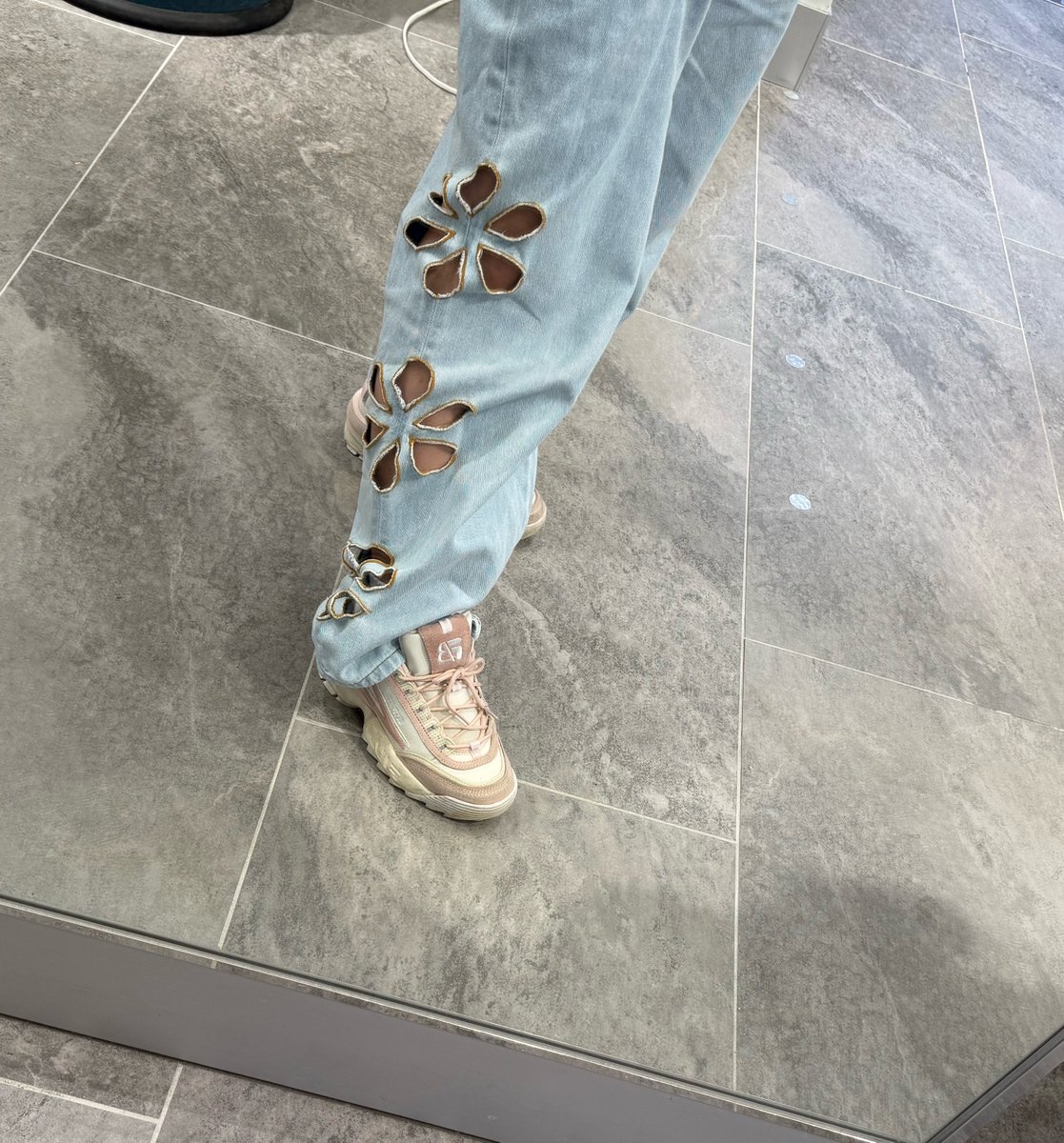 yaa🐢♡🧢 tweet media