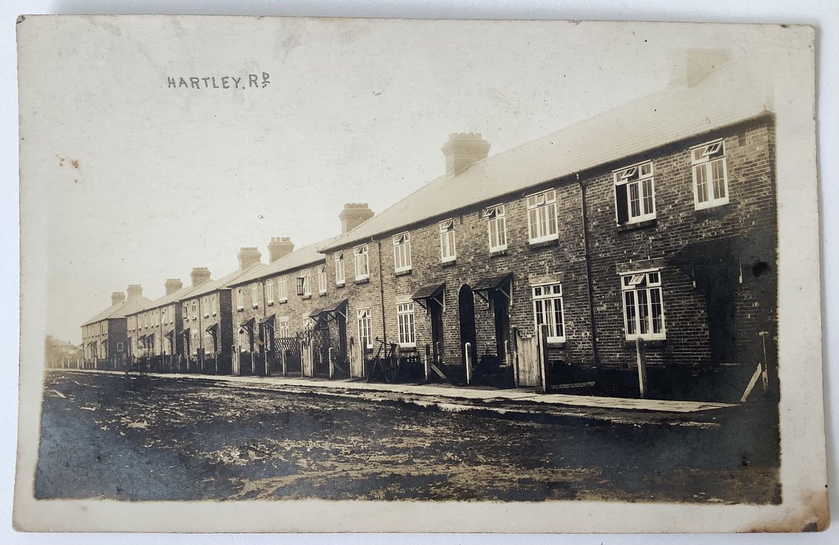 PaulSuttonKing's tweet image. The detectives have been pretty successful on the recently mystery #Postcard Monday challenges, is there any hope this week I wonder? We have a title but no other clues and no particular features. Does Hartley Road still exist I wonder?