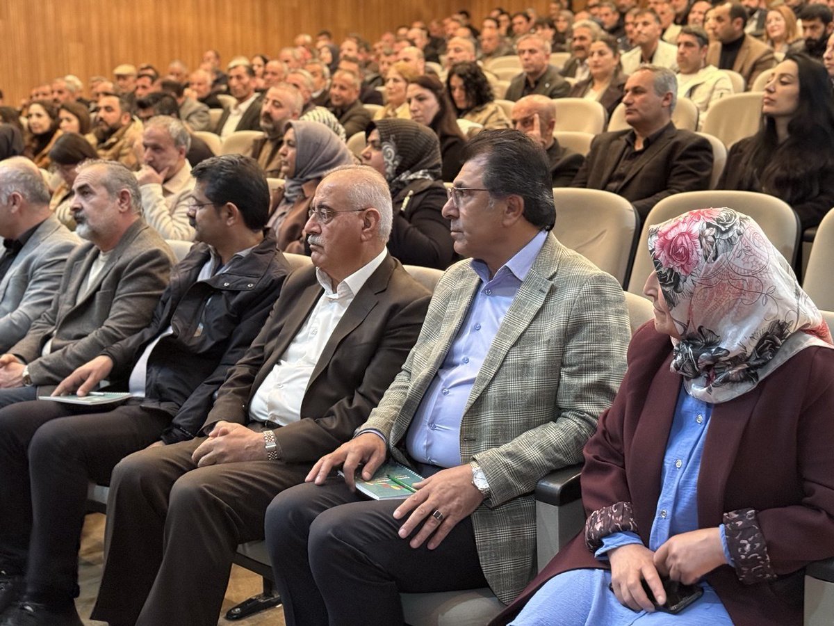 Dr. Zana tweet media