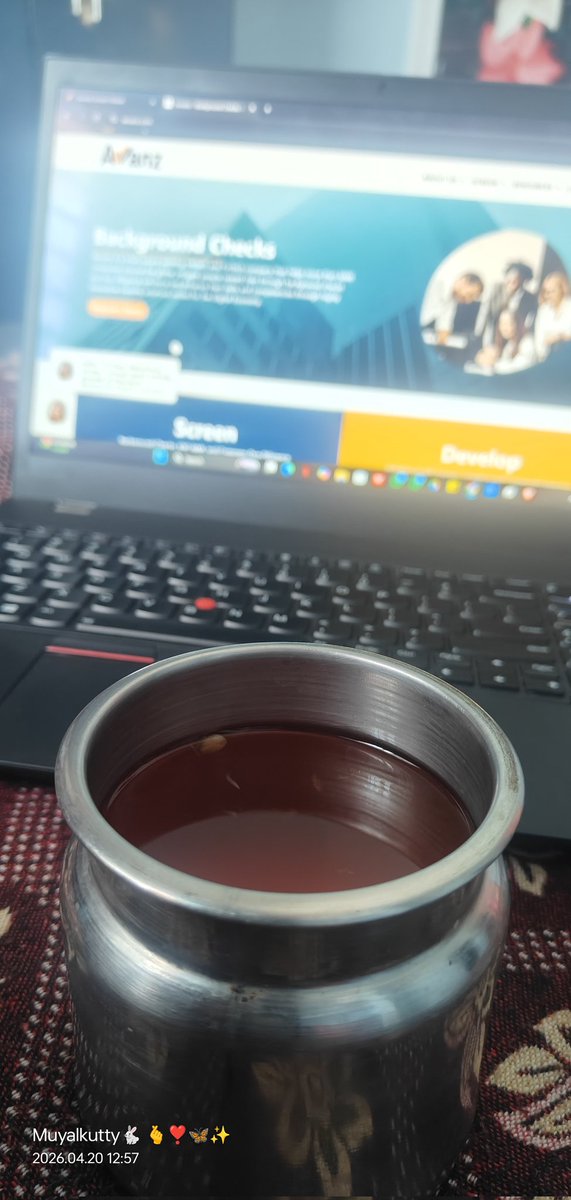 White_forestsg's tweet image. அடிக்கிற வெயிலுக்கு பசி எடுக்குதோ இல்லையோ தண்ணீர் தாகம் ரொம்ப எடுக்குது ☀️💧. அதான் எலுமிச்சை 🍋, நன்னாரி 🍉 சர்பத் குடிச்சாச்சி.. இப்பதான் கண்ணு நல்லா தெரியுது🤗✨நீங்களும் நல்லா தண்ணீர் குடிங்க ப்ரண்ட்ஸ் 😊

💜முயல் குட்டி🐇

#SummerDrinks #summer