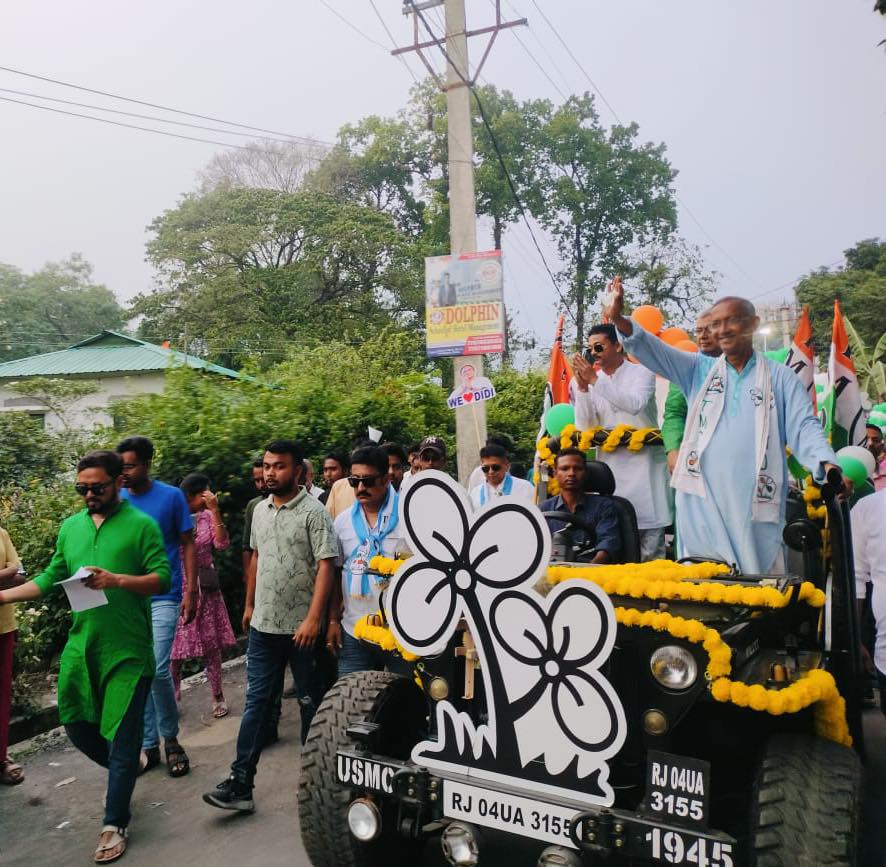 gautamdebaitc's tweet image. Outreach in Ward 47 ahead of the Assembly elections highlights growing public confidence in development focused governance, with continued emphasis on addressing local concerns and strengthening civic services.
#Siliguri #AssemblyElection #AITC #AbarJitbeBangla