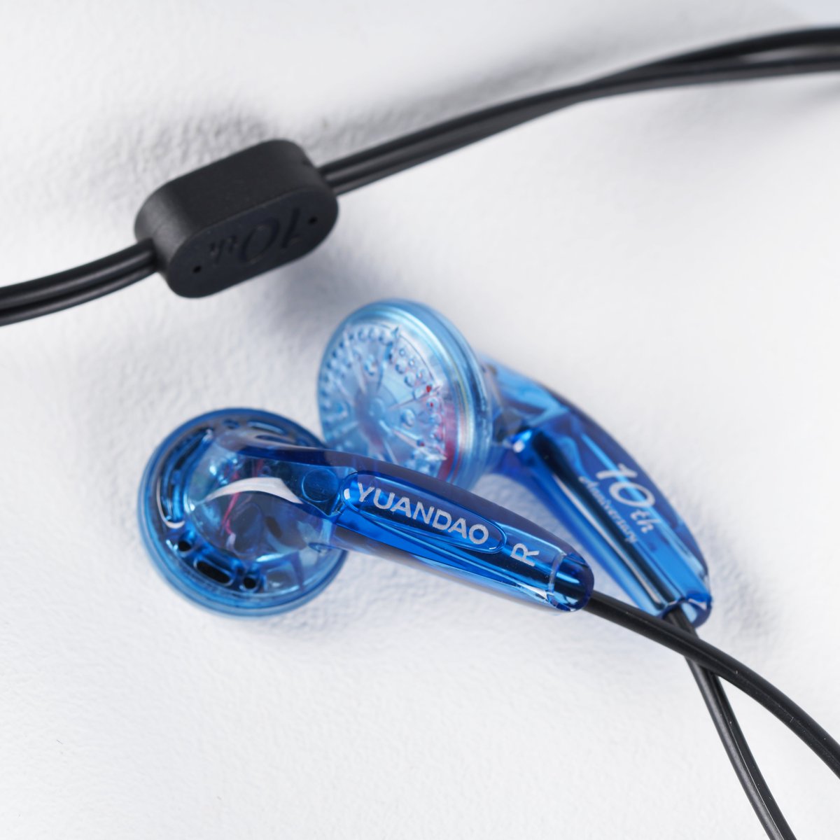 NicehckAudio's tweet image. 10th Anniversary Special Edition Flat-Head Earbuds

-Tranquil Deep Sea Blue
-10th Anniversary Exclusive Colorway
-Supports Connection with NICEHCK App
-Integrated DSP Graphical Tuning

Add it to your cart!🙌
nicehck.com/products/yuand…

#FlatHead #Earbuds #HIFI #Earphone