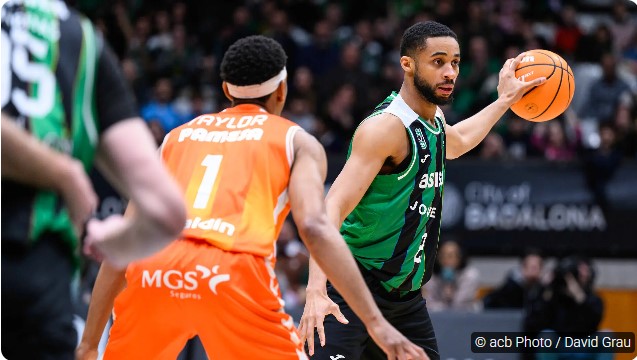 FlashPenya's tweet photo. 📊STATS | La @Penya ha guanyat a 3 dels 4 equips d'Eurolliga a l'Olímpic.

J-19 Valencia (90-87) ✅
J-22 Barça (84-72) ✅
J-27 Baskonia (81-69) ✅

❎L'única ensopegada ha estat contra el Madrid (75-80), a la jornada 6. https://t.co/gpicYvyAZo