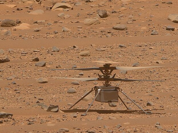 El pequeño helicóptero que nos emocionó a todos.

Se cumplen cinco años del primer vuelo de #Ingenuity en Marte.

Apenas duró 40 segundos pero fue un hecho histórico. Para sorpresa de todos, después vinieron 71 vuelos más.