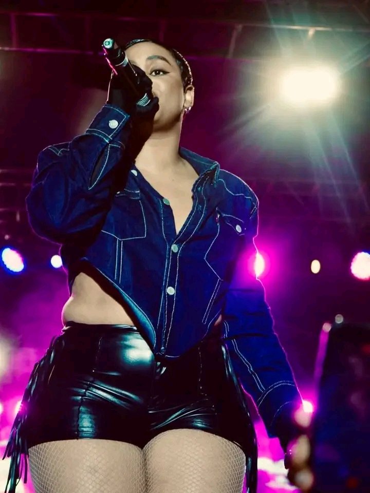 Dandaro Online tweet media