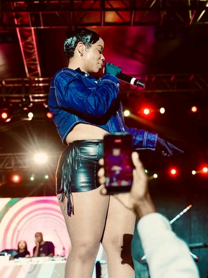 Dandaro Online tweet media