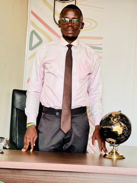 ᴛʀᴀᴠᴇʟ ꜱᴘᴇᴄɪᴀʟɪꜱᴛ 🇺🇬 tweet media