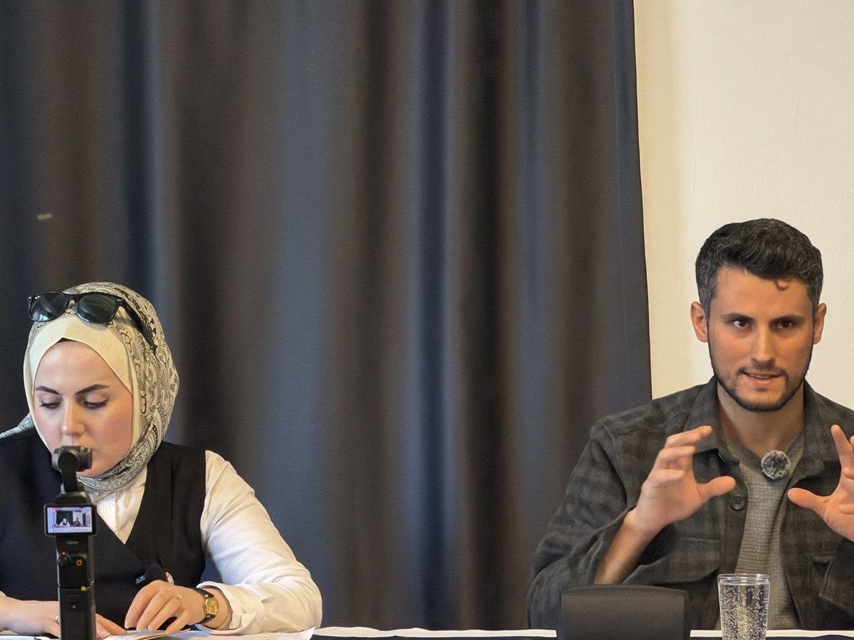 PCSerbixwe's tweet image. 📌Çend dîmenek ji gotûbêja me ya Stenbolê!

#Kurd #Kurdish #Kurdistan