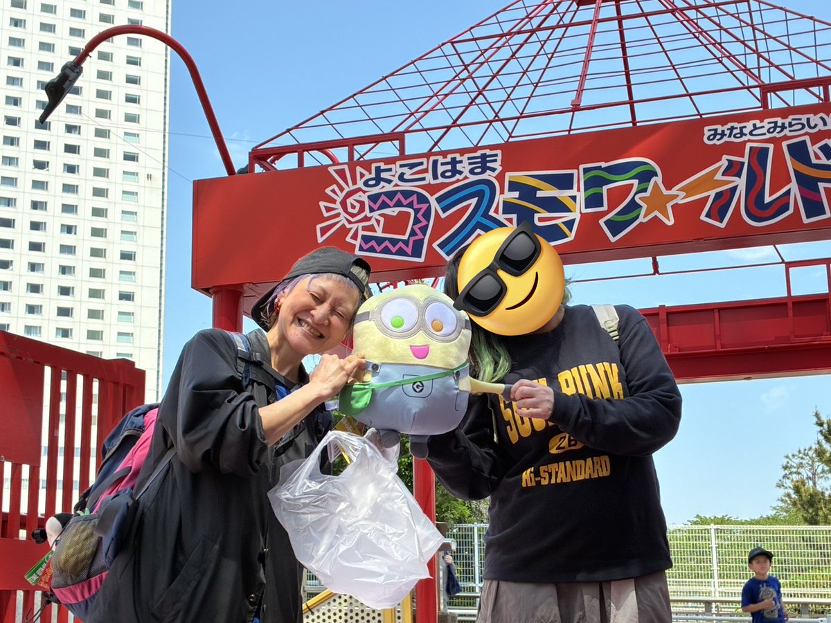 YukiponStandard's tweet photo. ただいま。Hi-STANDARDを見られる幸せ。まだまだ味わいたい。周りにいる人がみーんなめっちゃ楽しそうに思い思いに踊ってたり、変な乗り方してたりꉂ🤣𐤔それ見るのも最高に幸せ✨👊🏻🩷次はエアジャム！←当たるの前提 https://t.co/rMzaB4MvXd