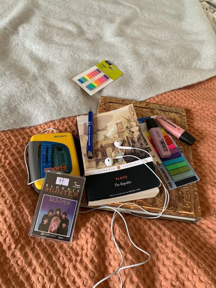 Elenalune_'s tweet image. Locked in &amp;amp; study.