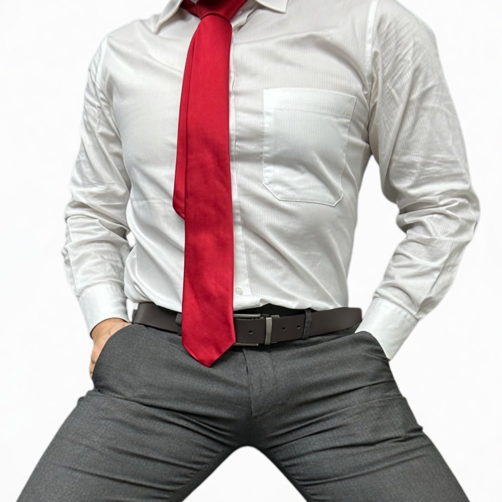 HKsuit&tie tweet media