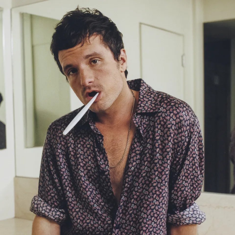 Pop Crave tweet media