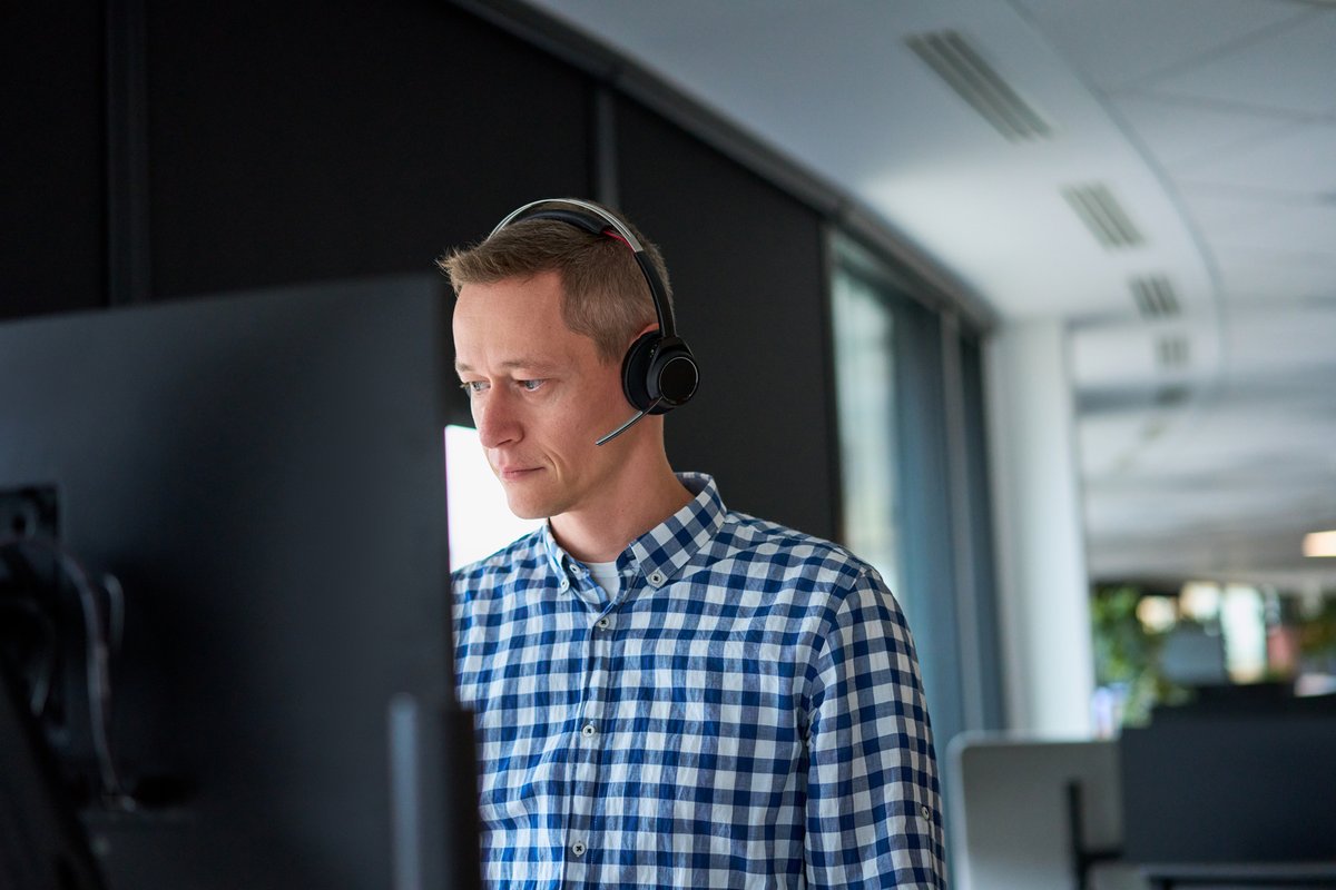 HPE Support tweet media