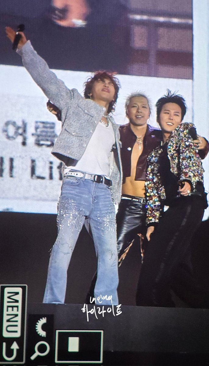 260419 Coachella Week 2

BIGBANG IS BACK

#대성 #DAESUNG #빅뱅 #BIGBANG #코첼라 #COACHELLA #BANGCHELLA

<a href="/d_lable/">DAESUNG</a>