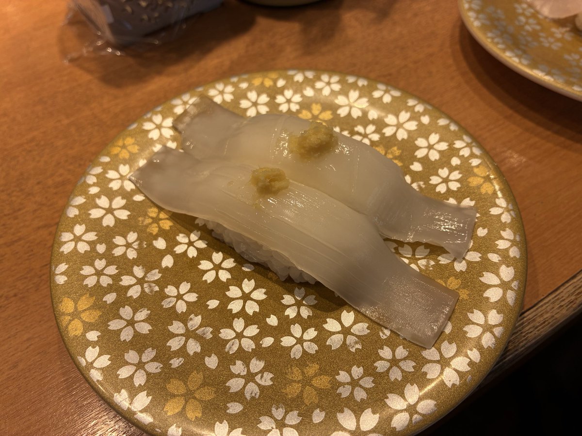 Chan_moro's tweet photo. はるばるきたぜ、はこだて！ https://t.co/QJC7PMsdYw
