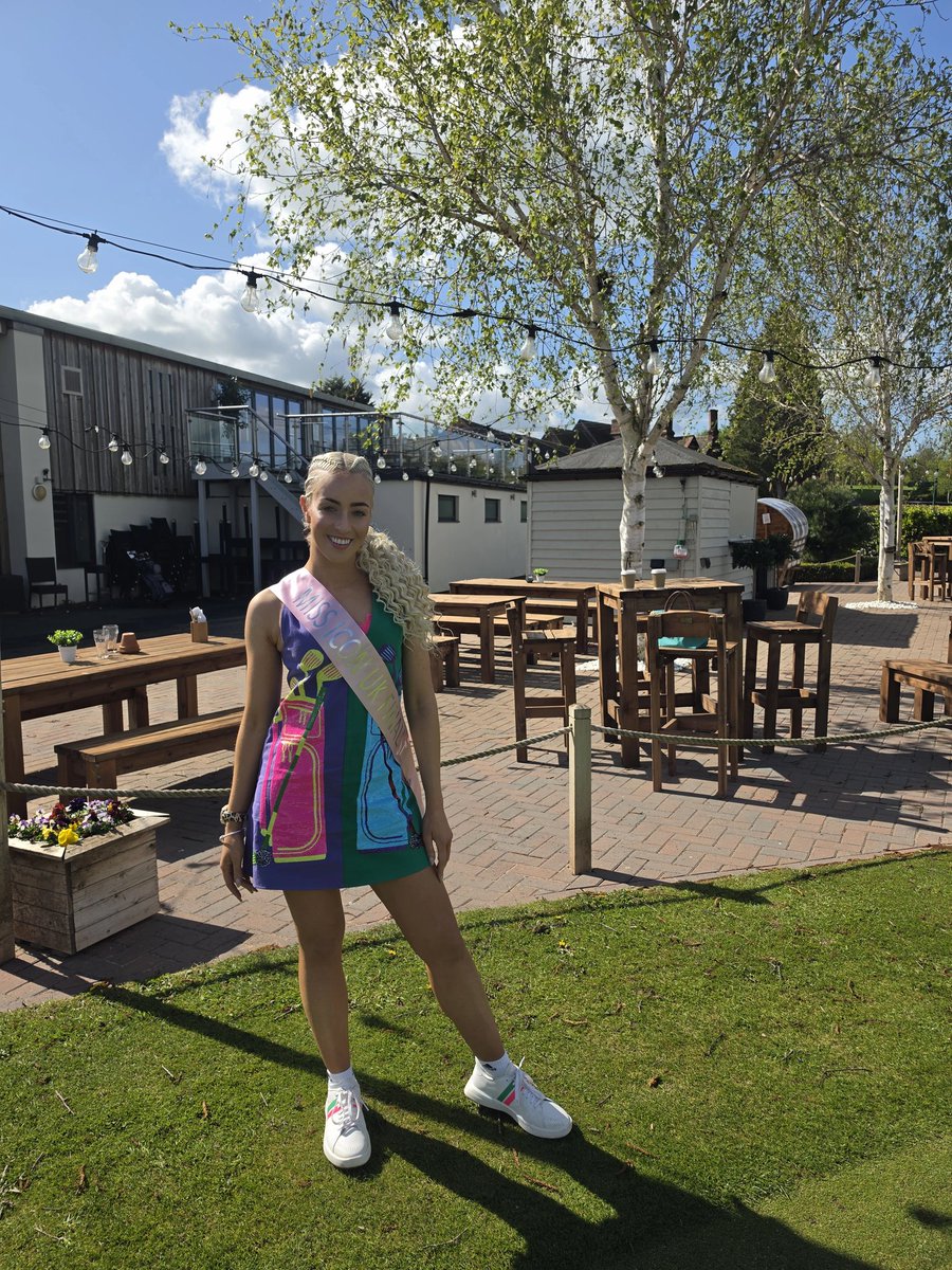 hannahgolf96's tweet image. Fabulous day yesterday @gaudet_luce  for the Ladies Athleisure Fashion Show ⛳️😍

Thank you for having me as a model on the runway  representing @missiconuk 💕👑

Wearing this incredible golf dress by @queenofsparkles ✨️ 

👟 @gfore

#golf #golfpro #modelling #queen