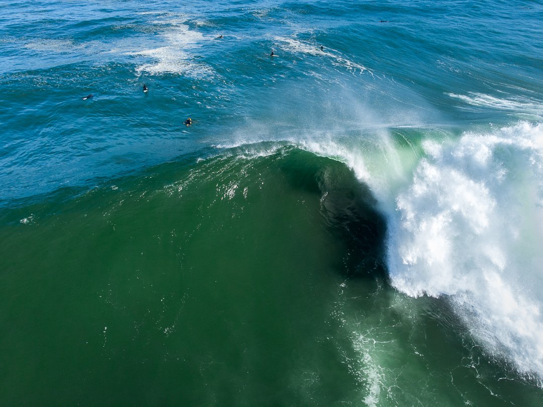 chappypix's tweet photo. Big waves last week 
#capetown 
#surfphotography https://t.co/6eR5pgTnp6