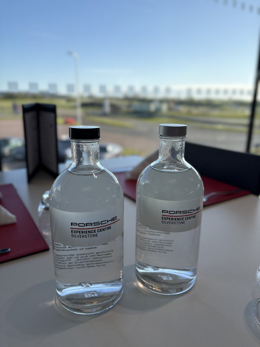 Neil Farrar tweet media