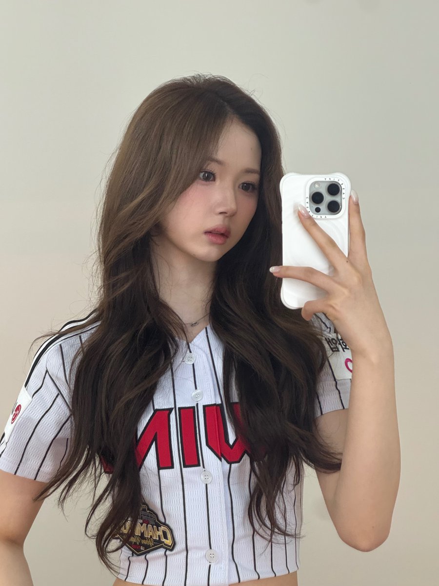 tripleS official tweet media