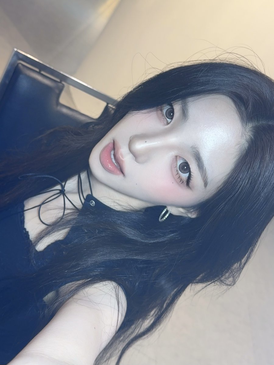 tripleS official tweet media