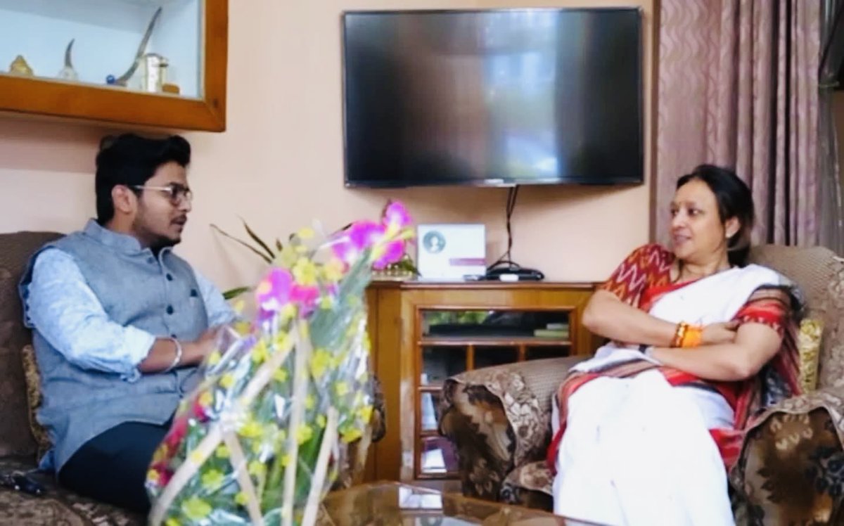 AdityaINCUP's tweet photo. @INCUttarPradesh की मा० नेता , मा० विधायिका, (प्रतापगढ़, रामपुरखास) आदरणीया श्रीमती आराधना मिश्रा "मोना" जी को जन्मदिन की हार्दिक शुभकामनाएं। 🎂💐
@aradhanam7000 https://t.co/XuFVKXnXZm