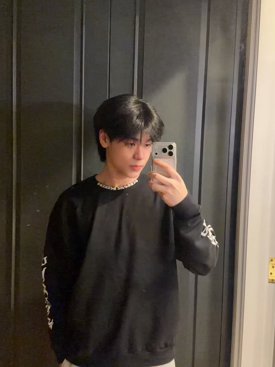 EikQ_qutest's tweet photo. eikq.jrp ~ Instagram Update 🤍 

#eikqjrp https://t.co/1zWTsytioc