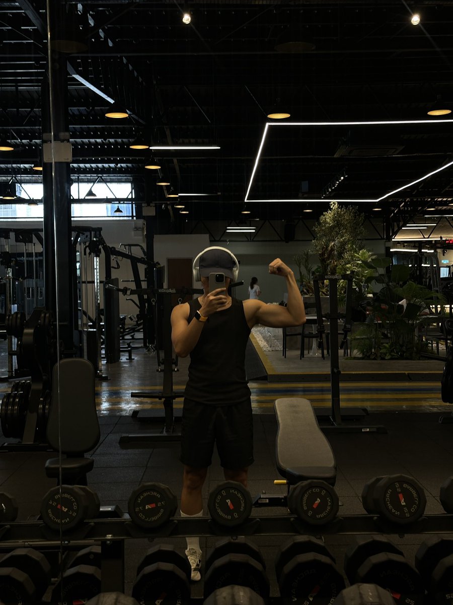 kaflibakri's tweet photo. Gian gym https://t.co/jao6YQBQBD