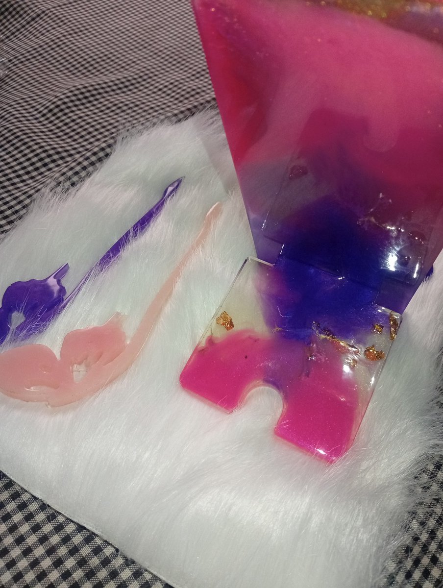 Mhodope's tweet image. 100% Handmade &amp;amp; Affordable...
#resin