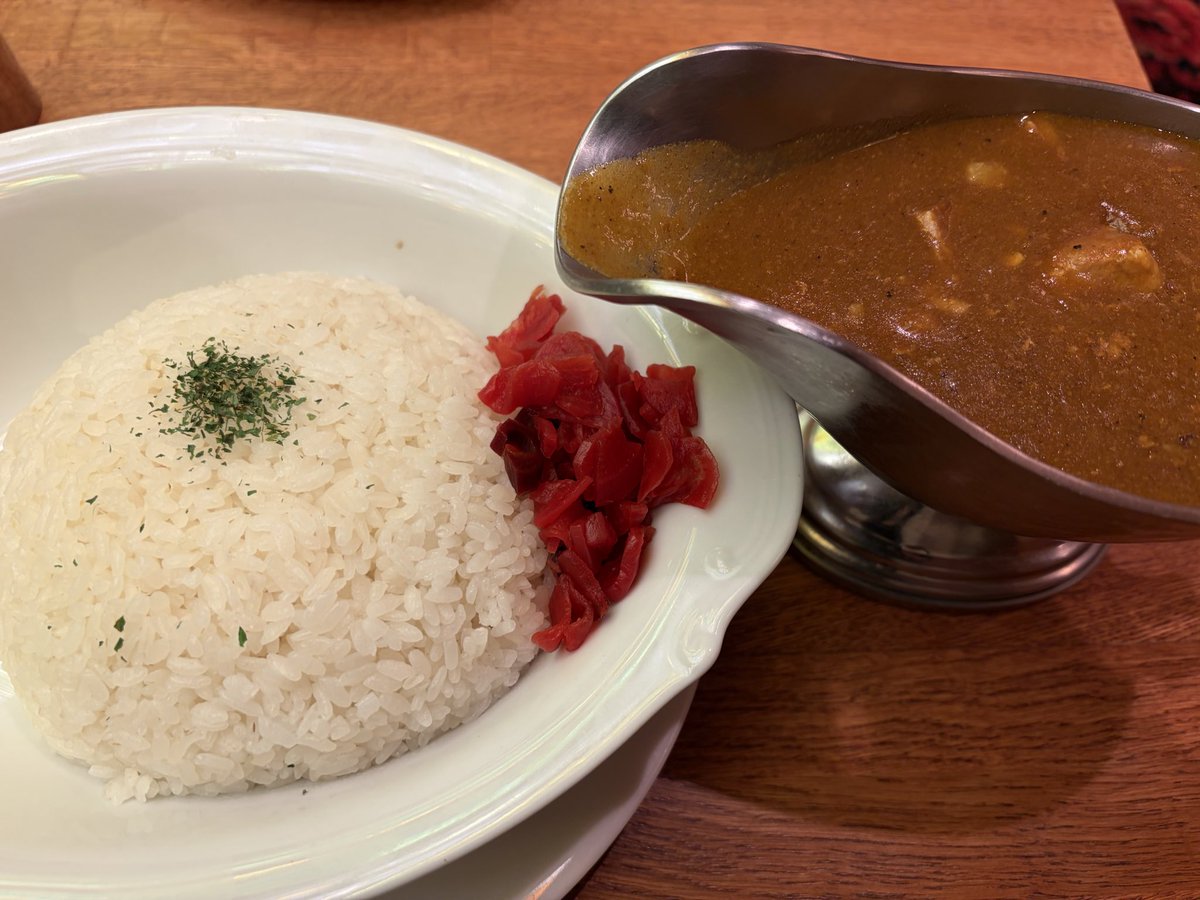 今日は珈琲西武でカレー🍛
生姜焼きのみならず、カレーも本当に美味しいです。