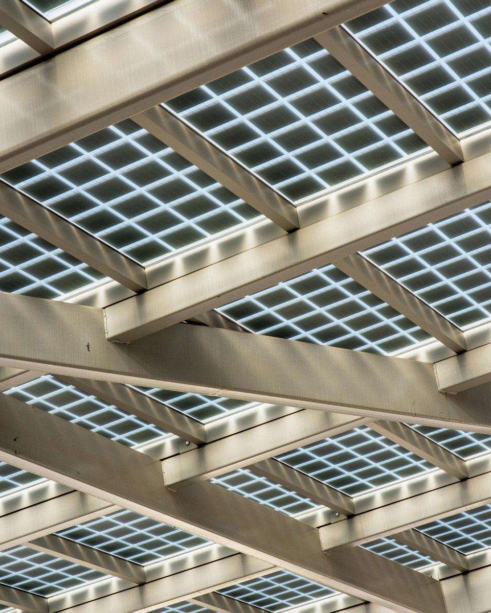 solarischem's tweet photo. Scaling up your organic electronics production? We are ready when you are. Solaris Chem provides Polyrium™ PTAA and Fluoro-PTAA from the gram level for university R&amp;D to the kilogram level for industrial commercialization. 🏭 https://t.co/mdDwcSFtwk