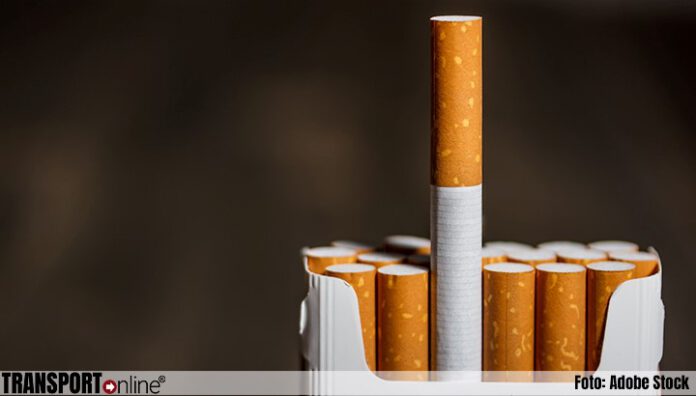 wereldnieuwsonl's tweet image. RIVM stelt voor sigarettenfilters te verbieden vanwege microplastics

transport-online.nl/124504/rivm-st… #filters #microplastics #peuken #RIVM #sigaretten