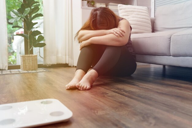 ParkerFatima's tweet photo. A cry for help from a victim of Fat phobia.
يا أستاذة فاطمة باركرشفتك في لقاء صباح الخير ياعرب وكنتي كثير حيوية ماشالله عليك وحبيت أقلك أني حاولت الأنتحار مرتيين بسبب هالسمنة الفظيعة وموقادرة أقتنع بشكلي وزني 148 كيلو وعمري 24 سنة مو حرام هالشي أهلي وأخواني يناظروني بسخرية وظحك. https://t.co/fozshCAXad