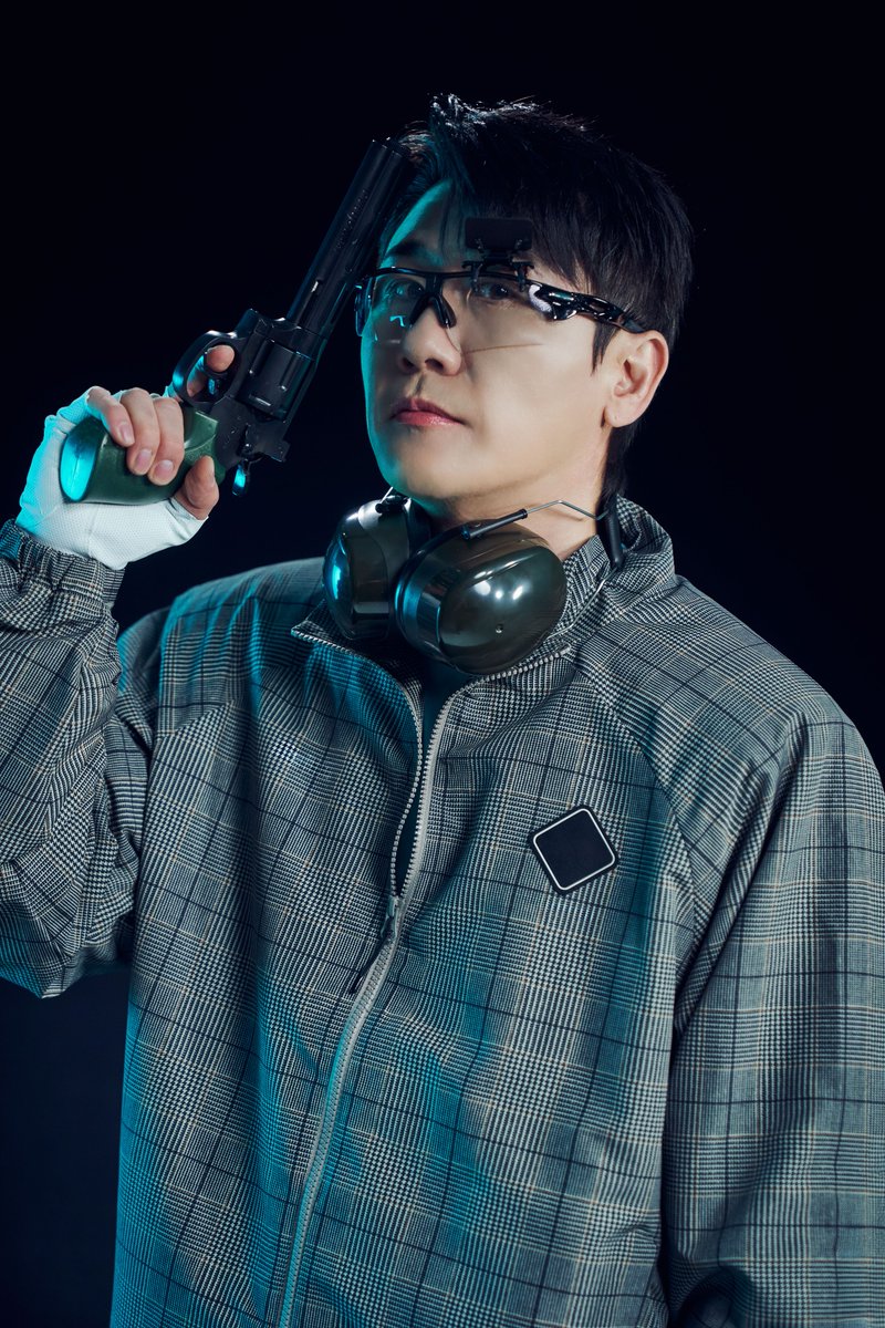 YOUNGTAK_ABYSS's tweet image. 🏅2026 YOUNGTAK FAN-CON 〈YOUNGONE PARK:ONE TEAM〉🏅

[Concept Photo pt.1 : SHOOTING]   
 
 사격장에서 화보 찍고 온 박영탁 유죄... ⚖️✨
 명사수 탁이한테 정중앙으로 저격당할 영블스 모집합니다 (1/513)   
 
 📍 공연일시: 2026년 5월 2일(토) 15:00 | 5월 3일(일) 15:00 
 📍 공연장: