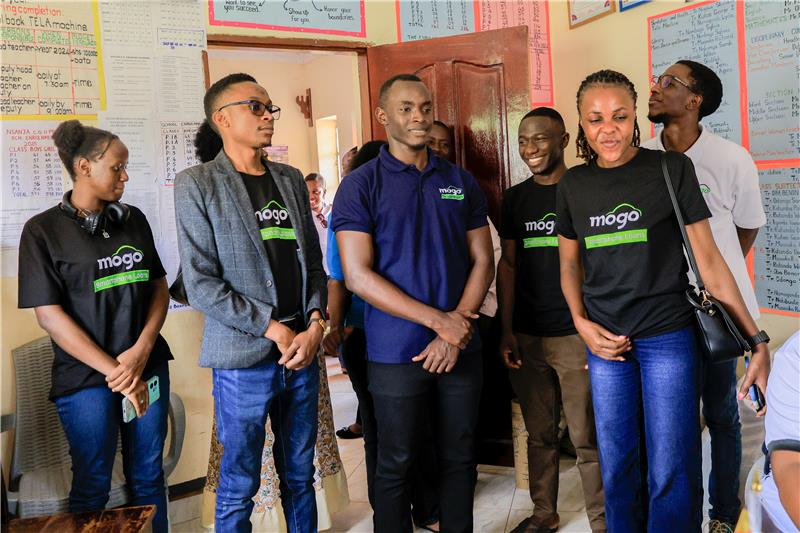 MOGOUganda's tweet image. Making a difference, one smile at a time 💚
Together with @rctntinda and Motherly Heart Foundation, we supported pupils at Nsanja Primary School with essential supplies.

More than giving , it’s about care, connection, and investing in the future 
#MOGOUganda #GivingBack