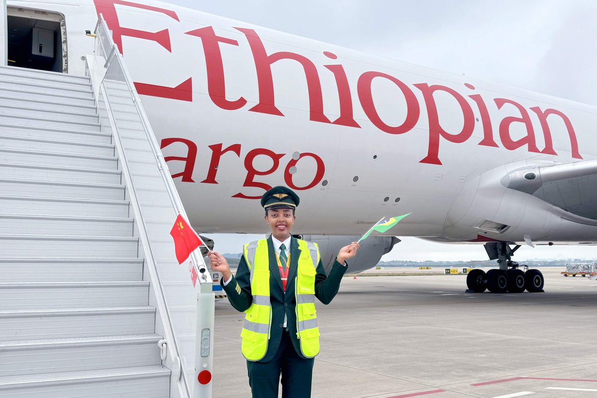 OpticsValleyCN's tweet image. The 1st overseas #cargo terminal of Ezhou Huahu International #Airport is live in #Ethiopia's capital, enabling one-stop warehousing, distribution and transshipment.

A key gateway to China and Asian markets from the world's 4th and Asia's 1st cargo hub. #OVCTransport #WorldOVC