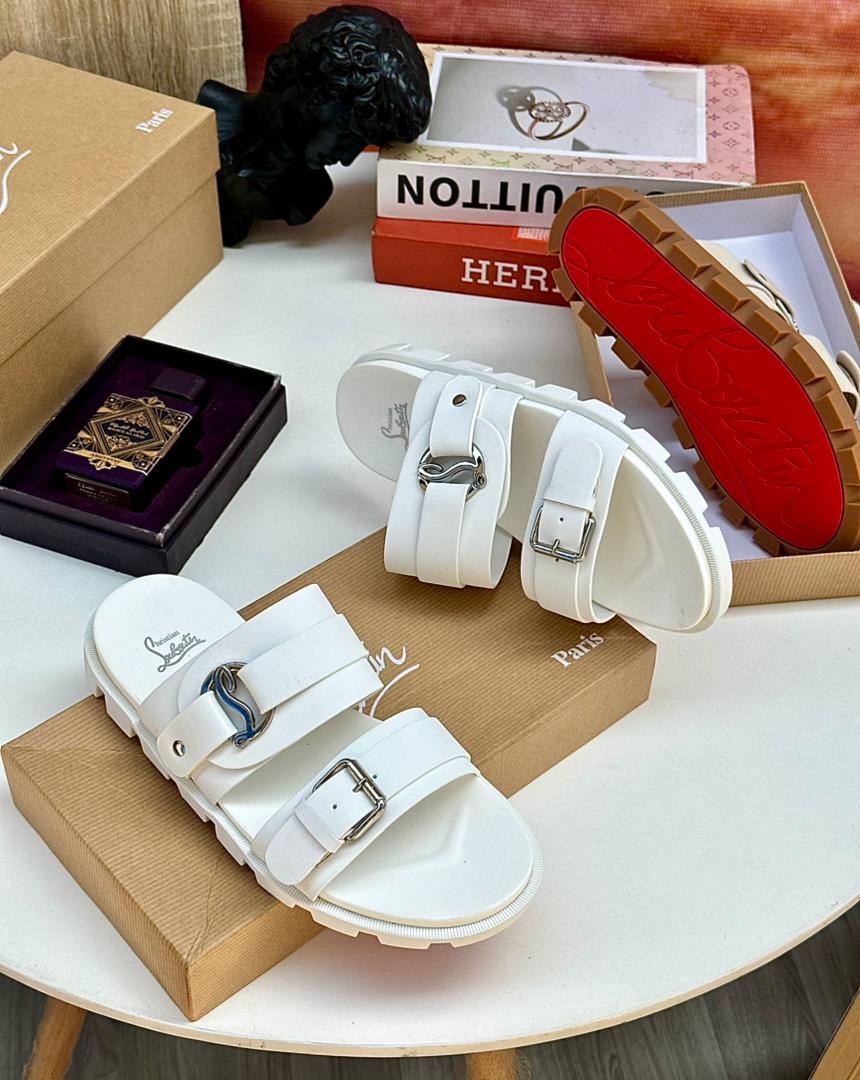 ShoeRack tweet media