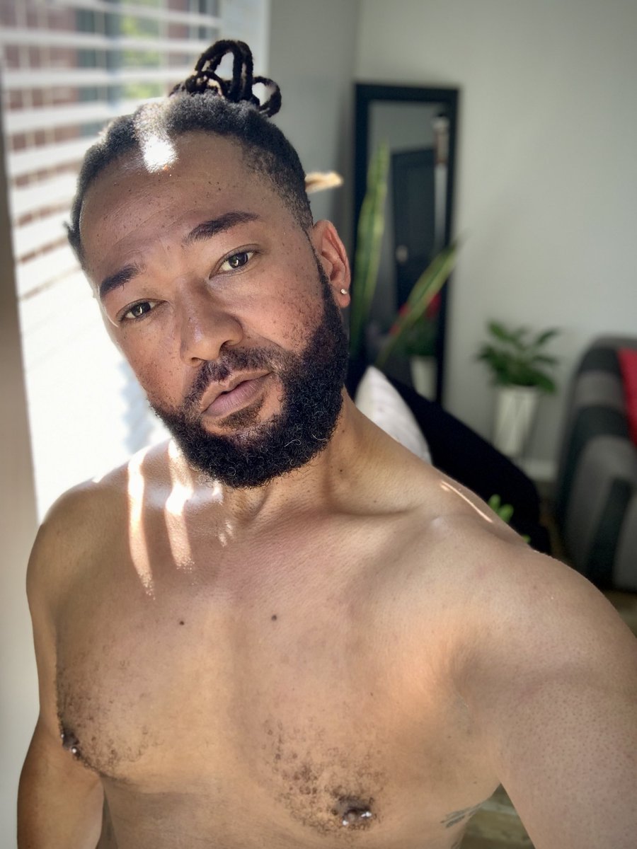 Simphiwe Voughen Minnaar tweet media