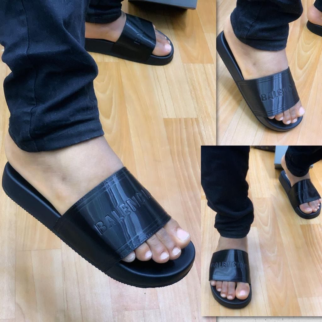 ShoeRack tweet media