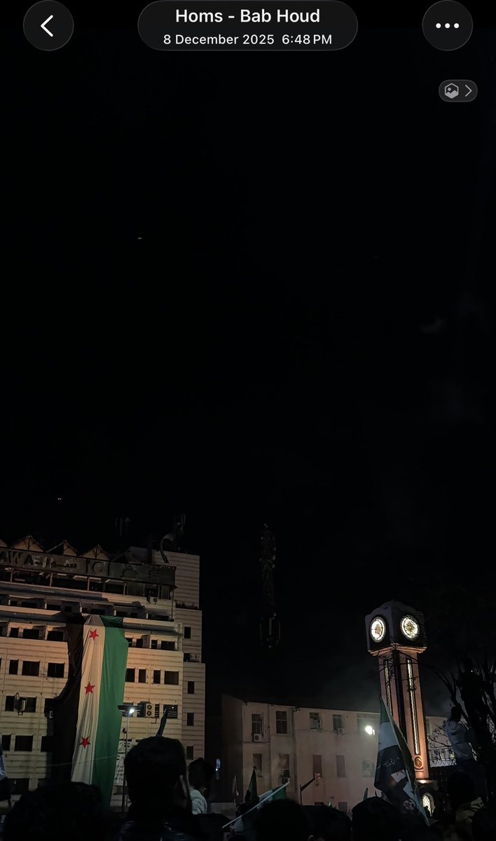 hadatheone's tweet image. #tbt 
الساعة 3:30 العصر احتفلت بالشام 
وعال 6:40 كملت الاحتفال بحمص 

No one was Syrianing this hard like i was
