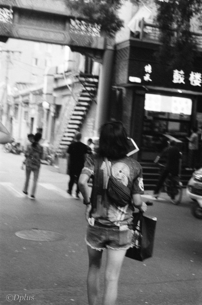 ChinaDevin's tweet image. 🌍✨ Beijing, Bangkok, Seoul, Chiang Mai, Phuket, Tianjin, Chengdu 💫 Wandering the alleys and pathways camera in hand✈️🌟  #Wanderlust #Asia #streetphotography #dplus #UrbanExploration #ArtOfVisuals