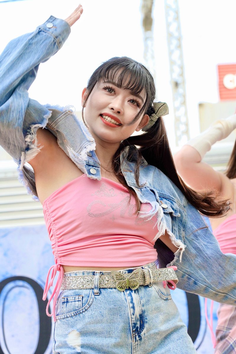 egaoniaitainda's tweet photo. 260419 かわさきアジアンフェスタ ЯanaB⑤

Rilla  @rilla_ranab 

りらさんは
表情がとても豊かでチャーミング👍
ЯanaBさんはダンスが激しいですね💃

※誤字大変失礼しました
写真アップし直しました

#ЯanaB #ラナビー #Rilla https://t.co/LCmRp7eFfa