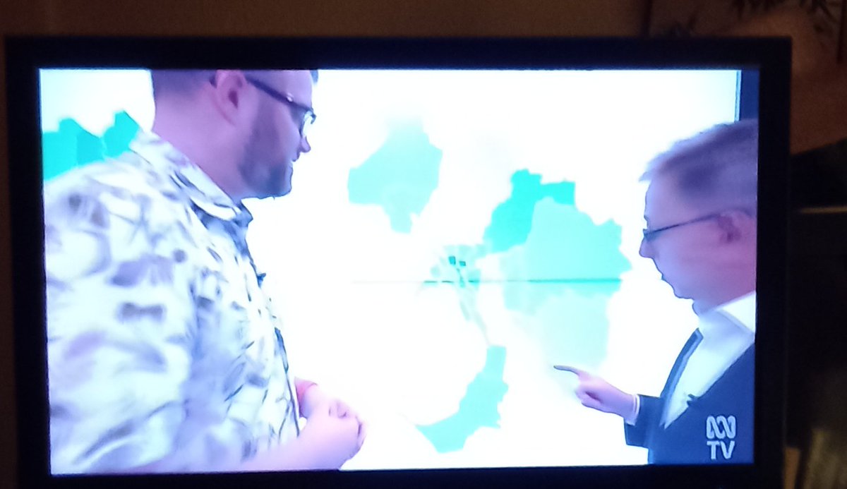 goth4art2's tweet image. Watching the ABCs #4Corners on the rapid rise of ADHD diagnoses in 'Straya.

Half-listening when they focused on Melbourne 'hotspots' &amp;amp; snapped this on my phone.

They named 'South Darebin' - inside the Bell St 'latte line'. Preston's well heeled southern neighbours  👀