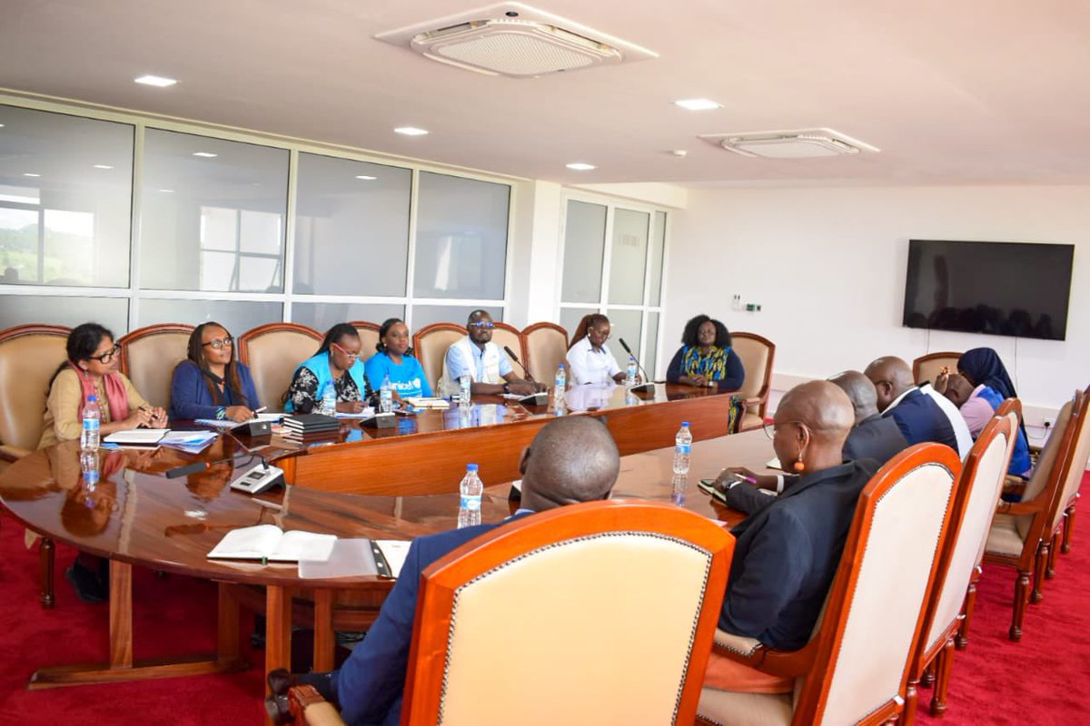 𝐇𝐨𝐦𝐚 𝐁𝐚𝐲 𝐂𝐨𝐮𝐧𝐭𝐲 tweet media