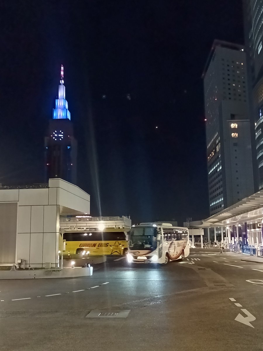 skyscraper185 tweet media